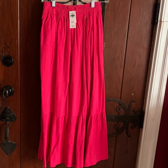 Abercrombie and Fitch, NWT, Maxi-Skirt/Crop Top Set, Fuchsia Linen/Cotton - Picture 3 of 6